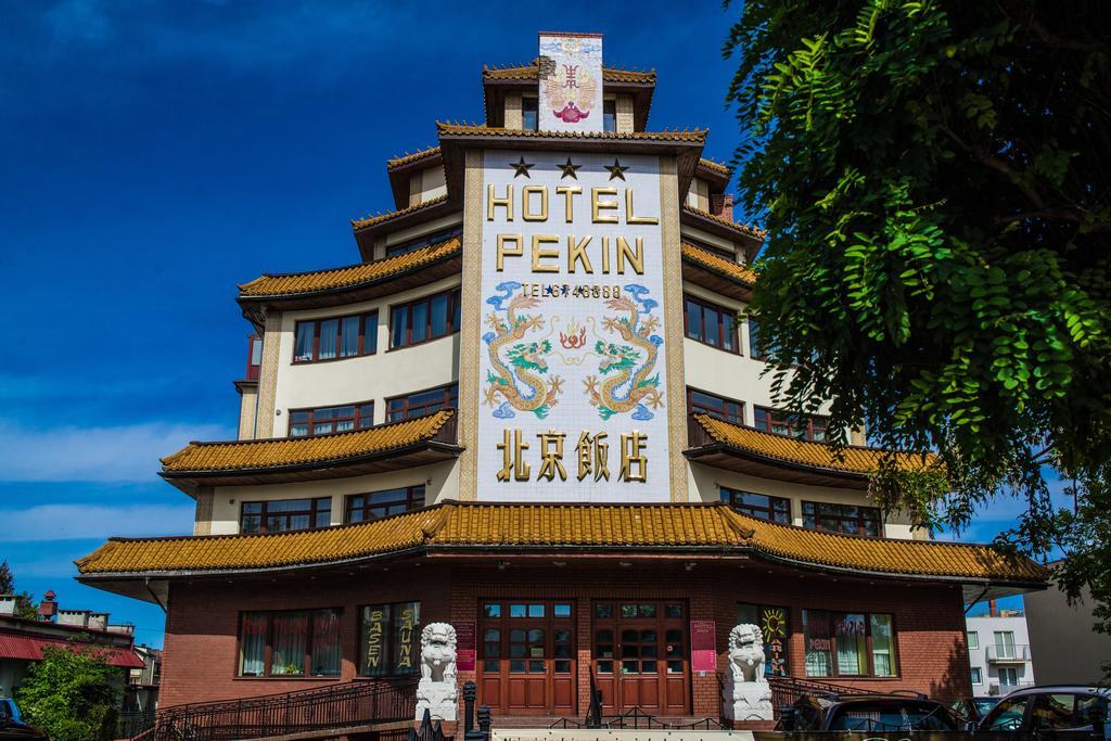 Hotel Pekin Wladyslawowo Exterior foto